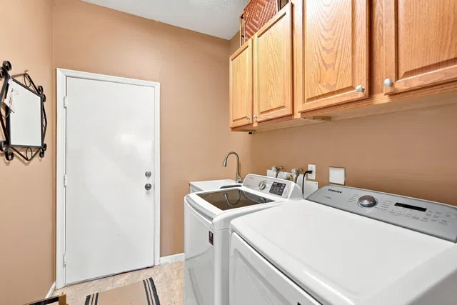  Residence photo 21