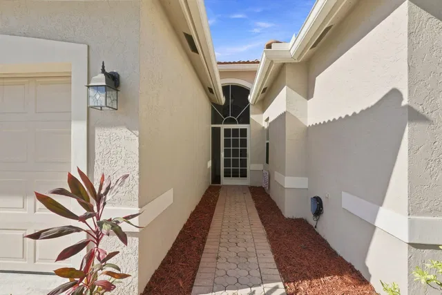  Residence photo 31