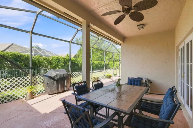  Residence photo 34