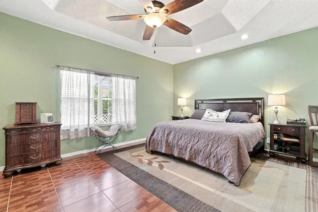  Residence photo 54