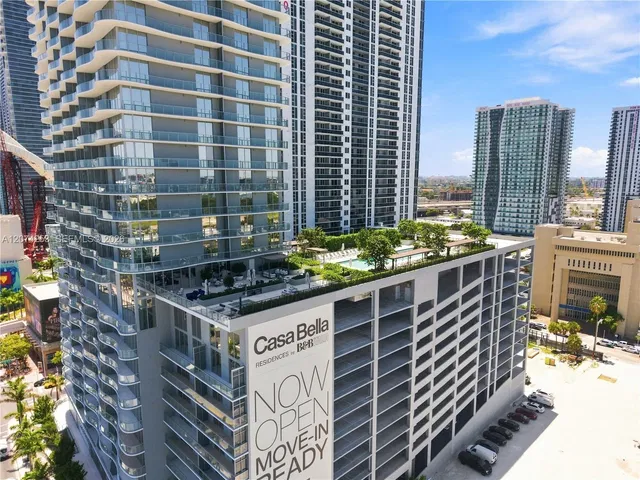 Casa Bella Residences by B&B Italia 3201
