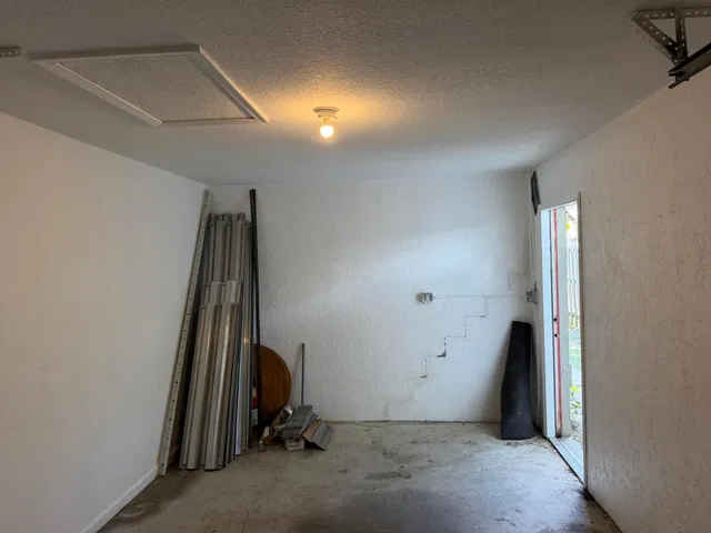 Residence photo 28