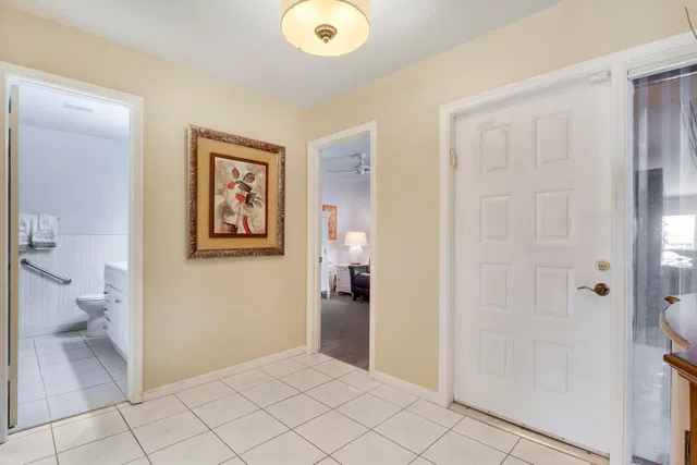 Residence photo 11