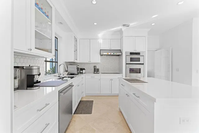 Residence photo 15