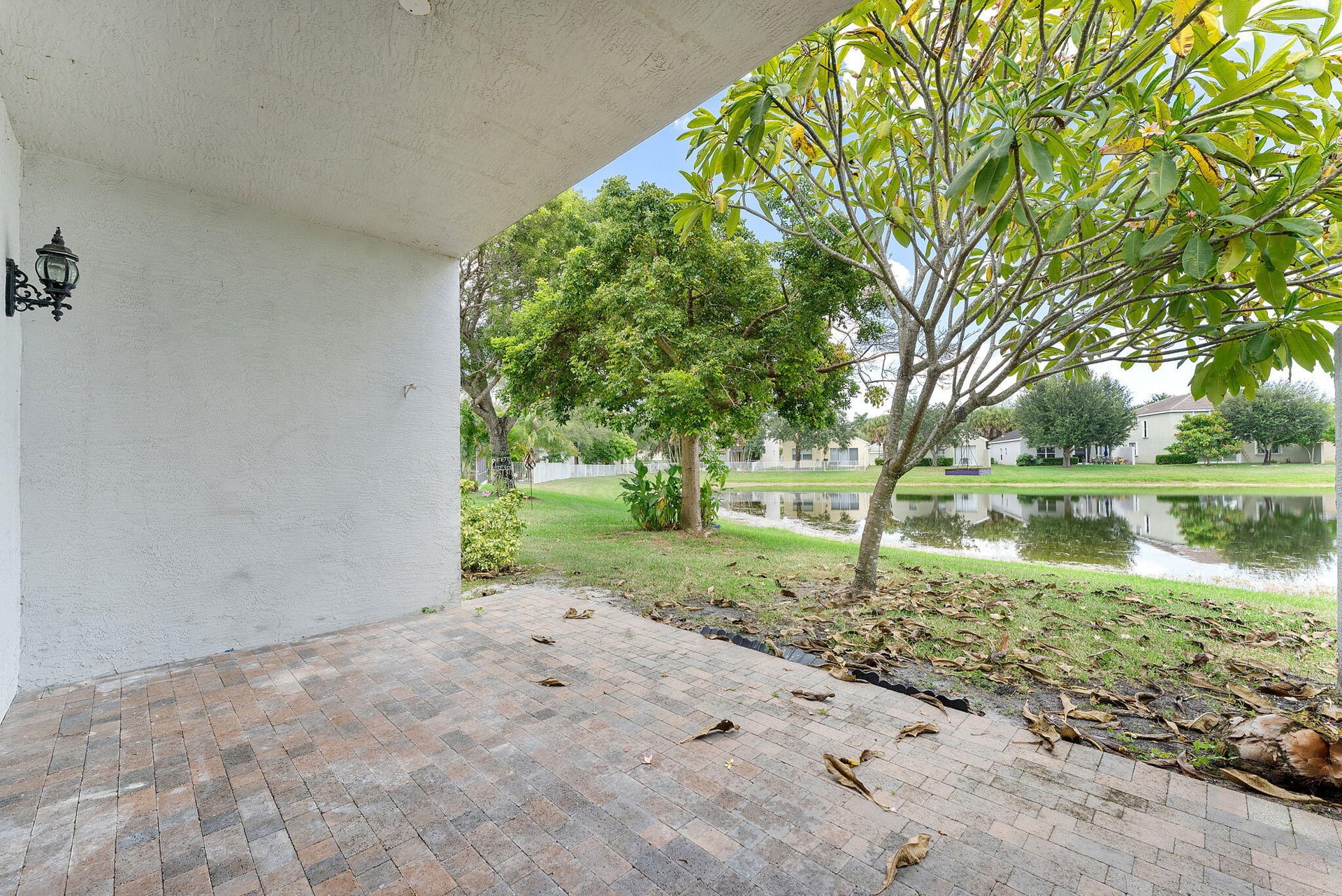 Residence photo 12