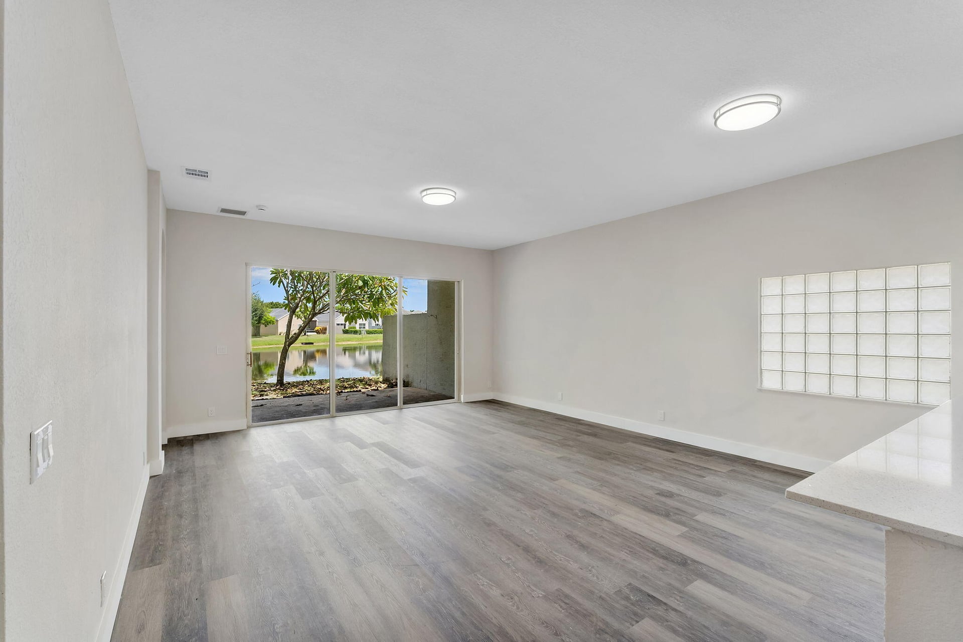 Residence photo 21