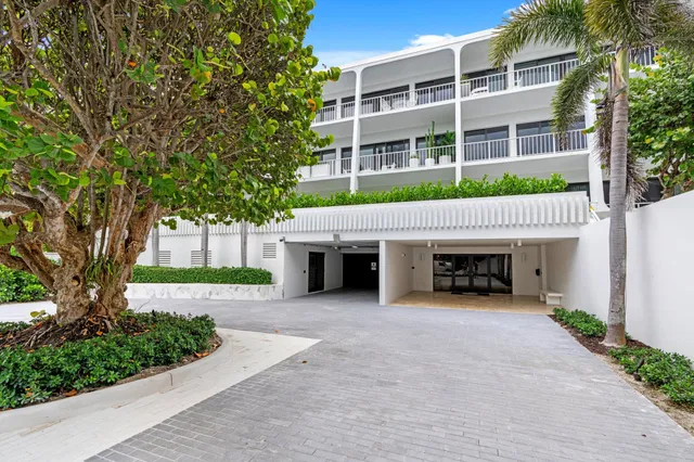 South Palm Beach Unit 201n photo 16