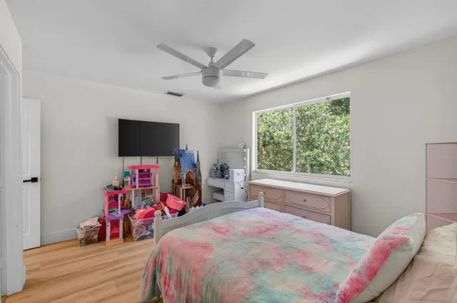 Residence photo 33