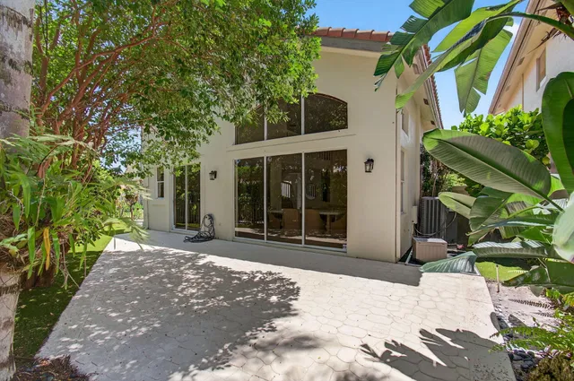 Residence photo 39