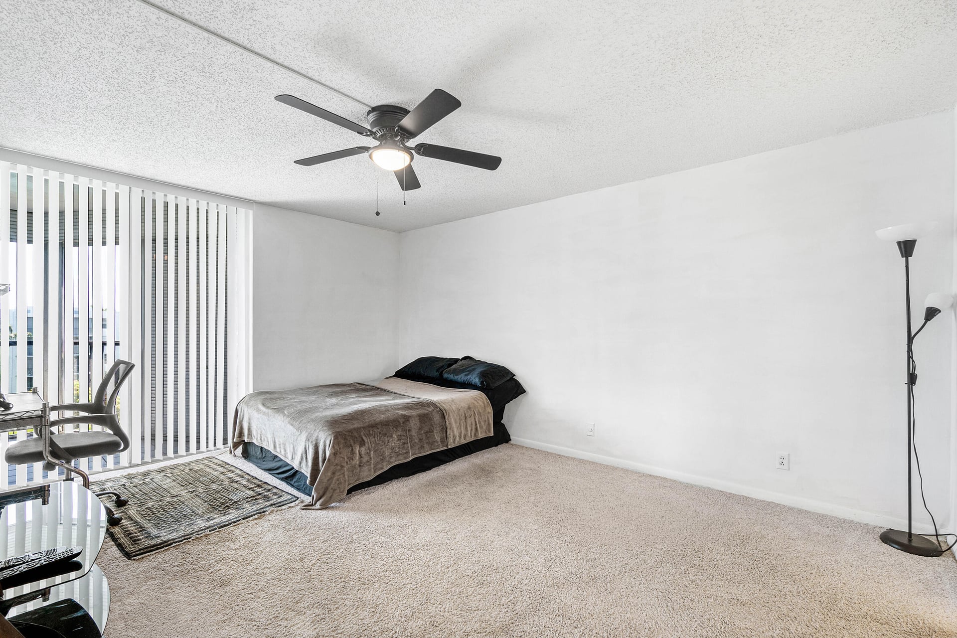 Unit 513 photo 30