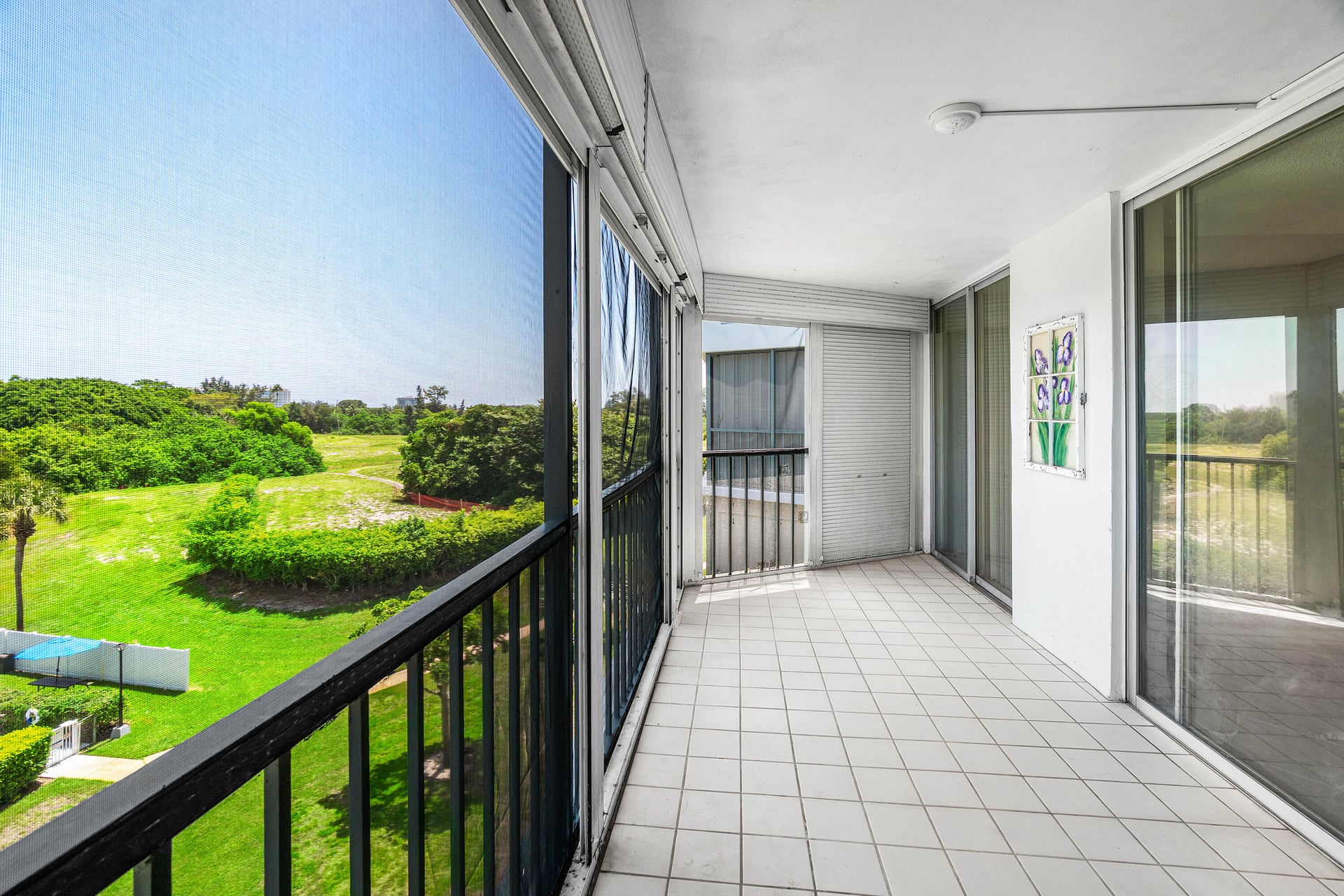Unit 513 photo 37