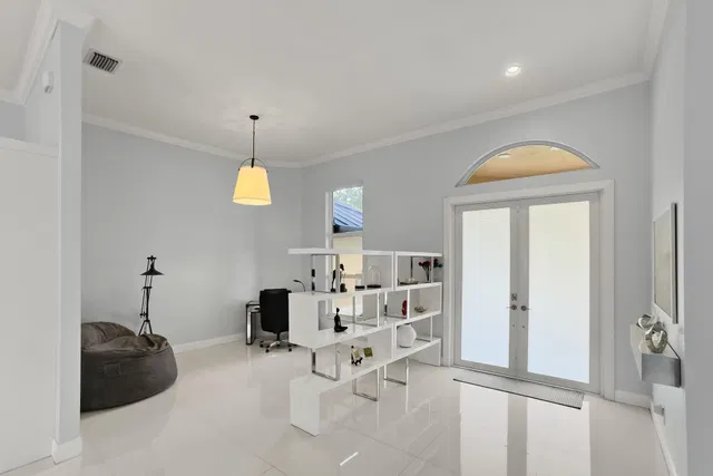  Residence photo 25