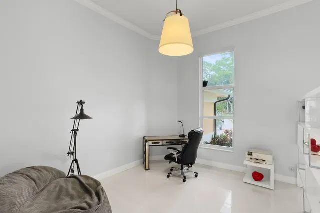  Residence photo 26