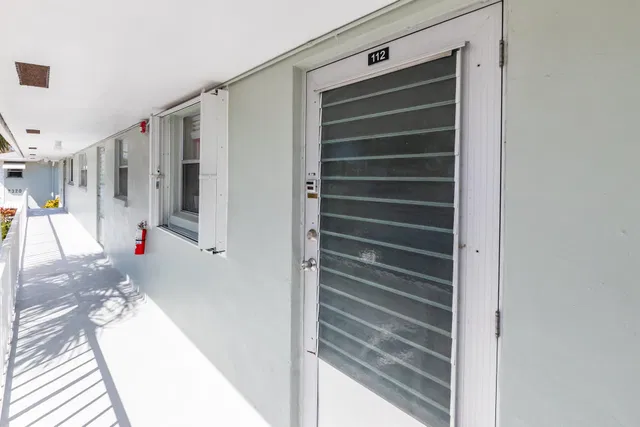 Unit 112 photo 9