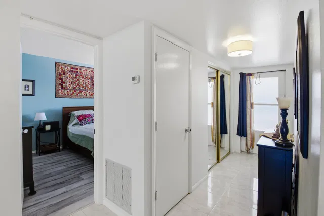 Unit 112 photo 26
