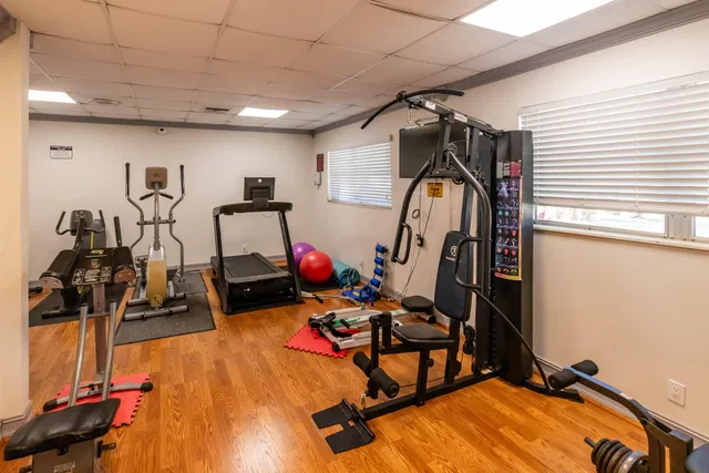 Unit 112 photo 41