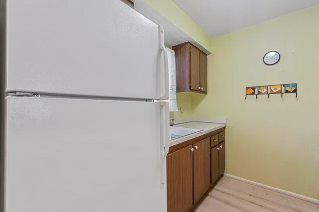 Unit 202 photo 13
