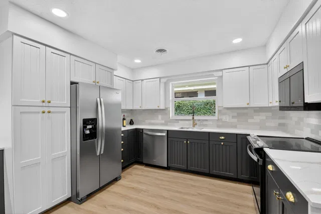 Singer Island Residence photo 13