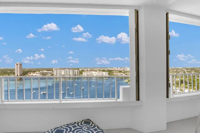 500 S Ocean Boca Unit 2209 photo 5
