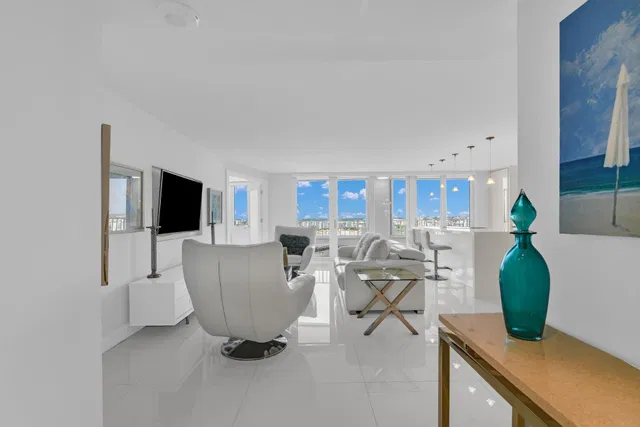 500 S Ocean Boca Unit 2209 photo 12