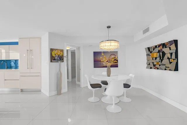 500 S Ocean Boca Unit 2209 photo 14
