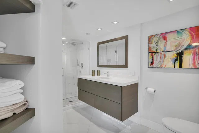 500 S Ocean Boca Unit 2209 photo 20