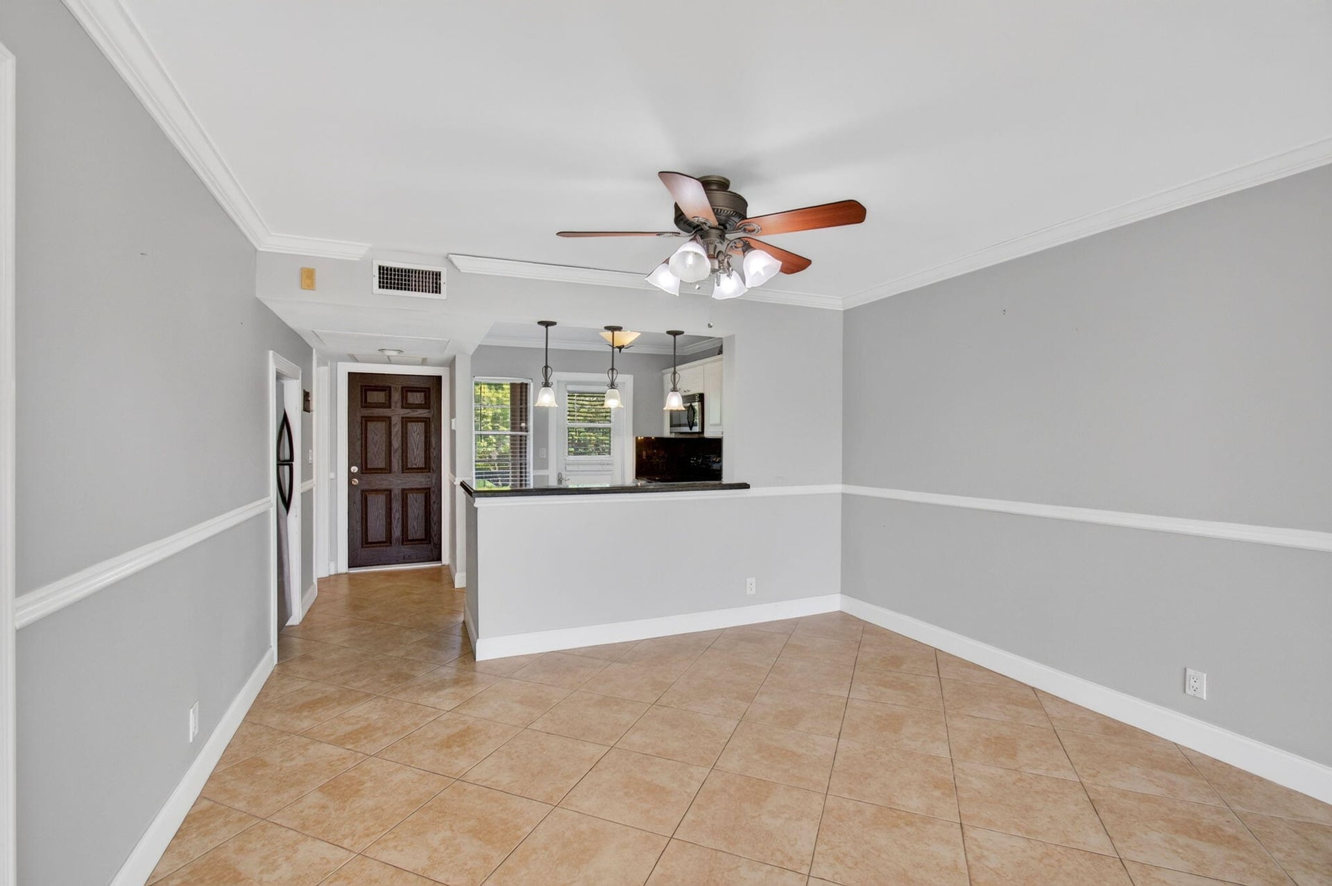 Unit V345 photo 12