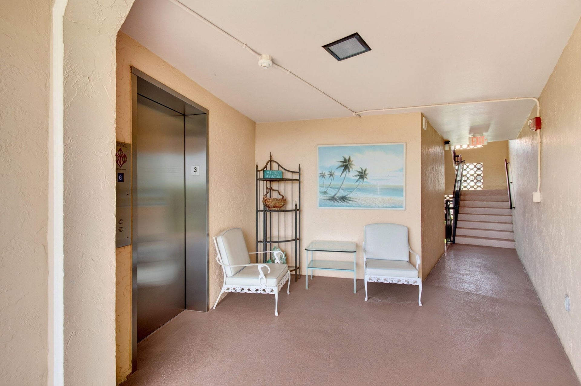 Unit V345 photo 70