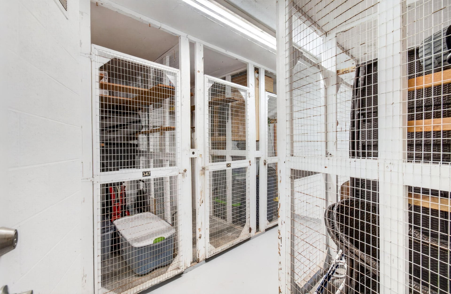 Unit V345 photo 72