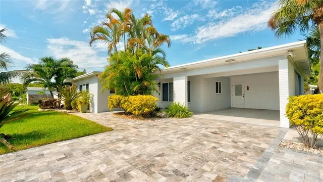 Residence photo 6