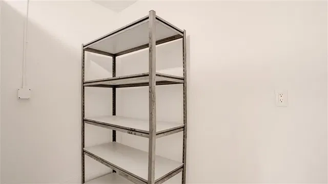 Residence photo 30