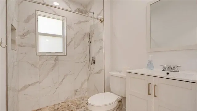 Residence photo 31