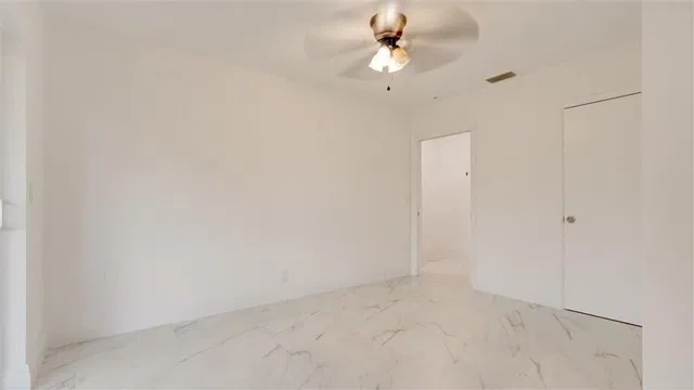 Residence photo 37
