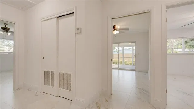 Residence photo 48