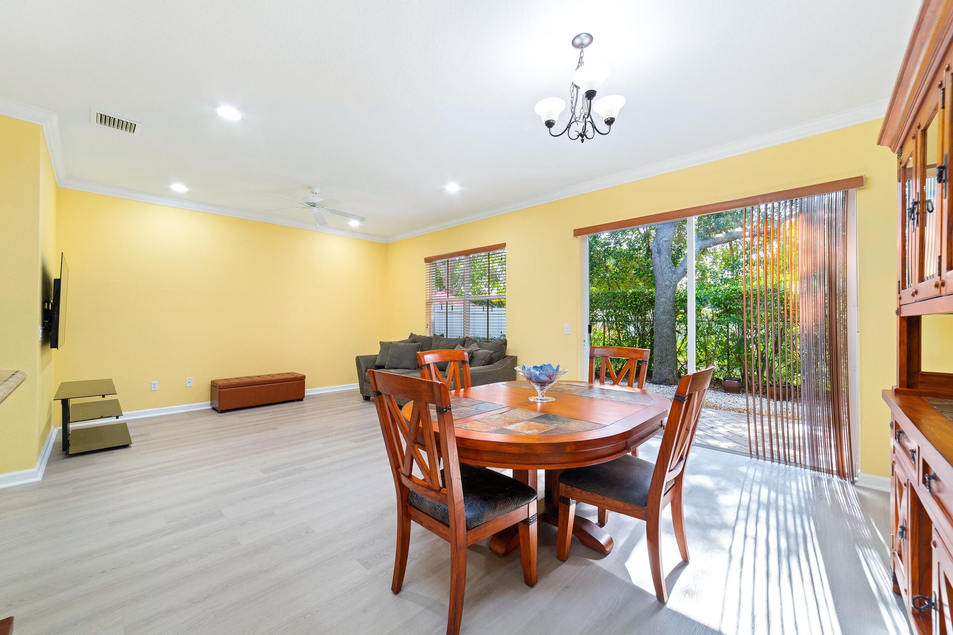 Residence photo 8
