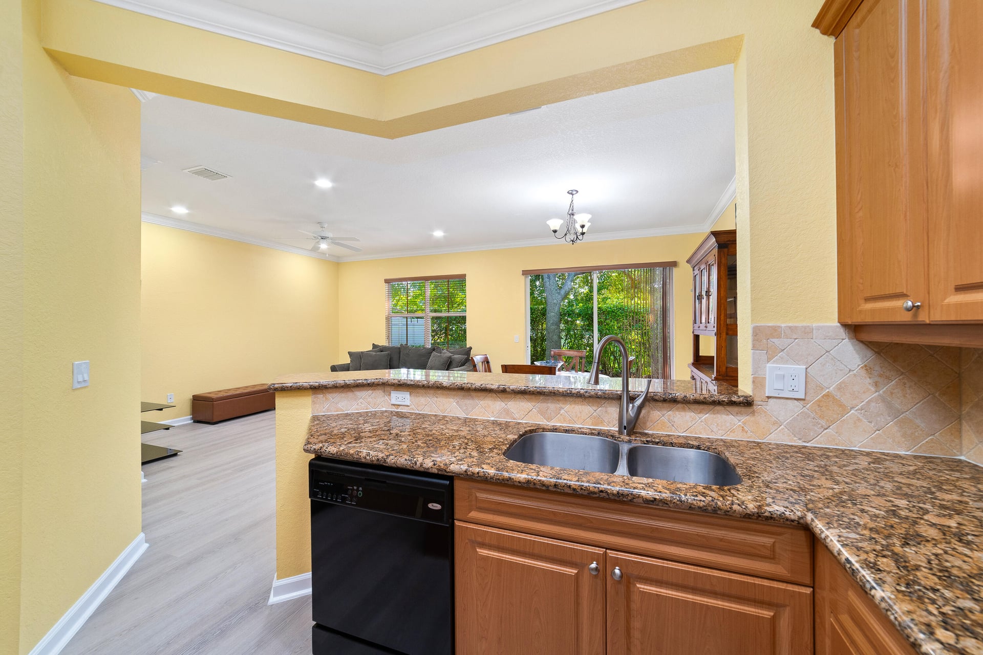 Residence photo 15
