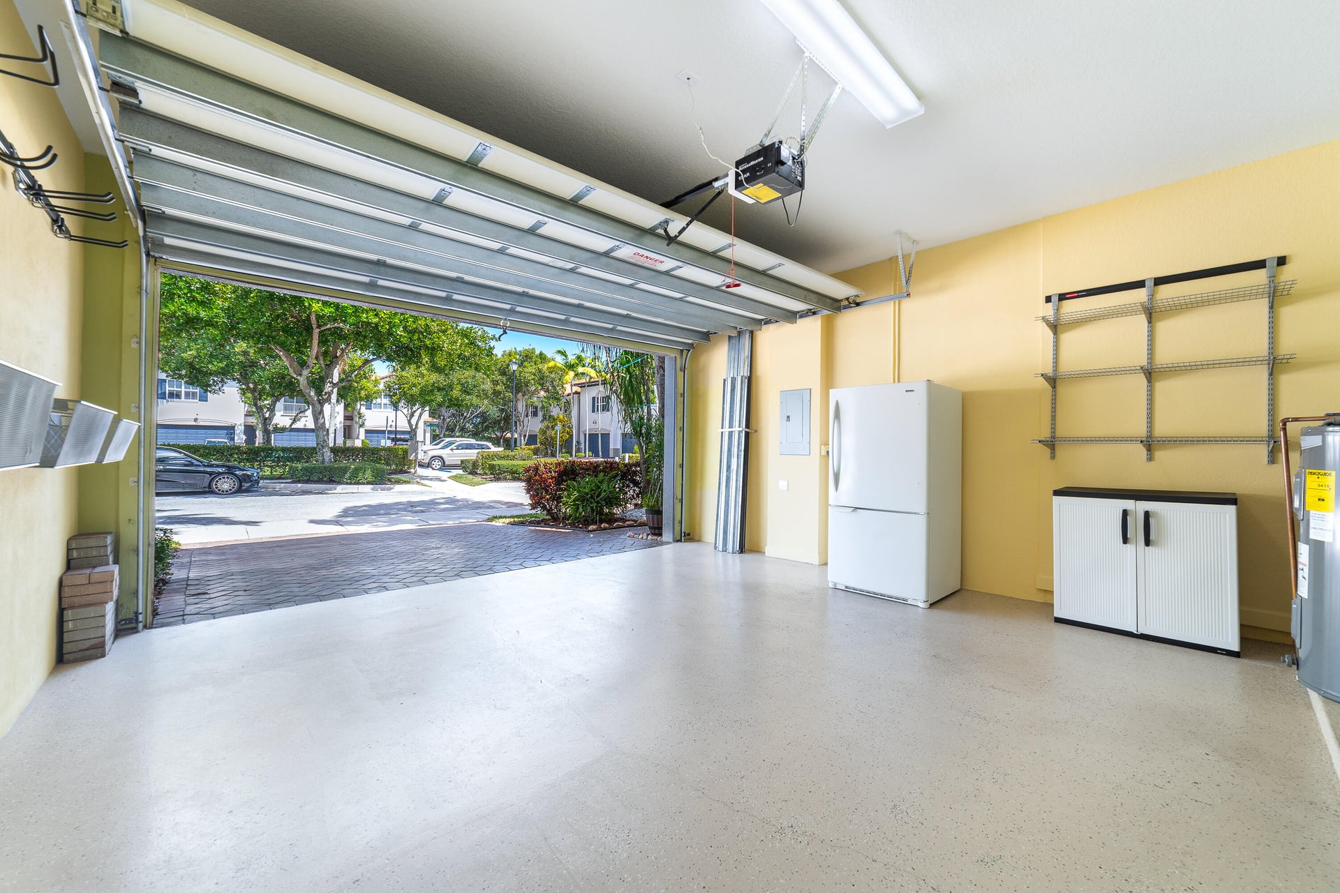 Residence photo 28
