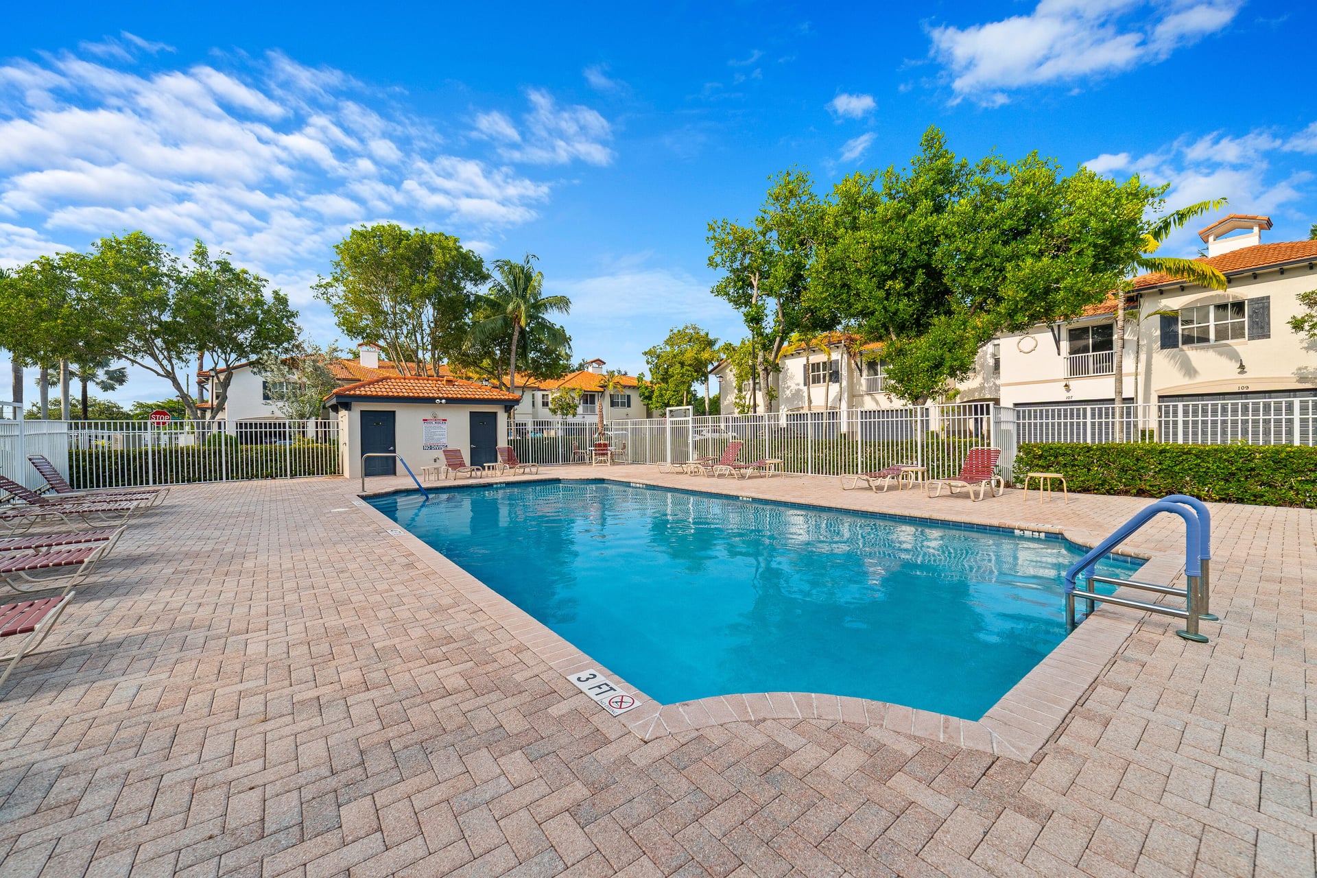 Residence photo 31