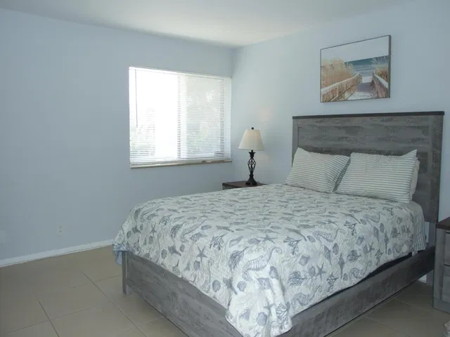 Unit V4 203 photo 20