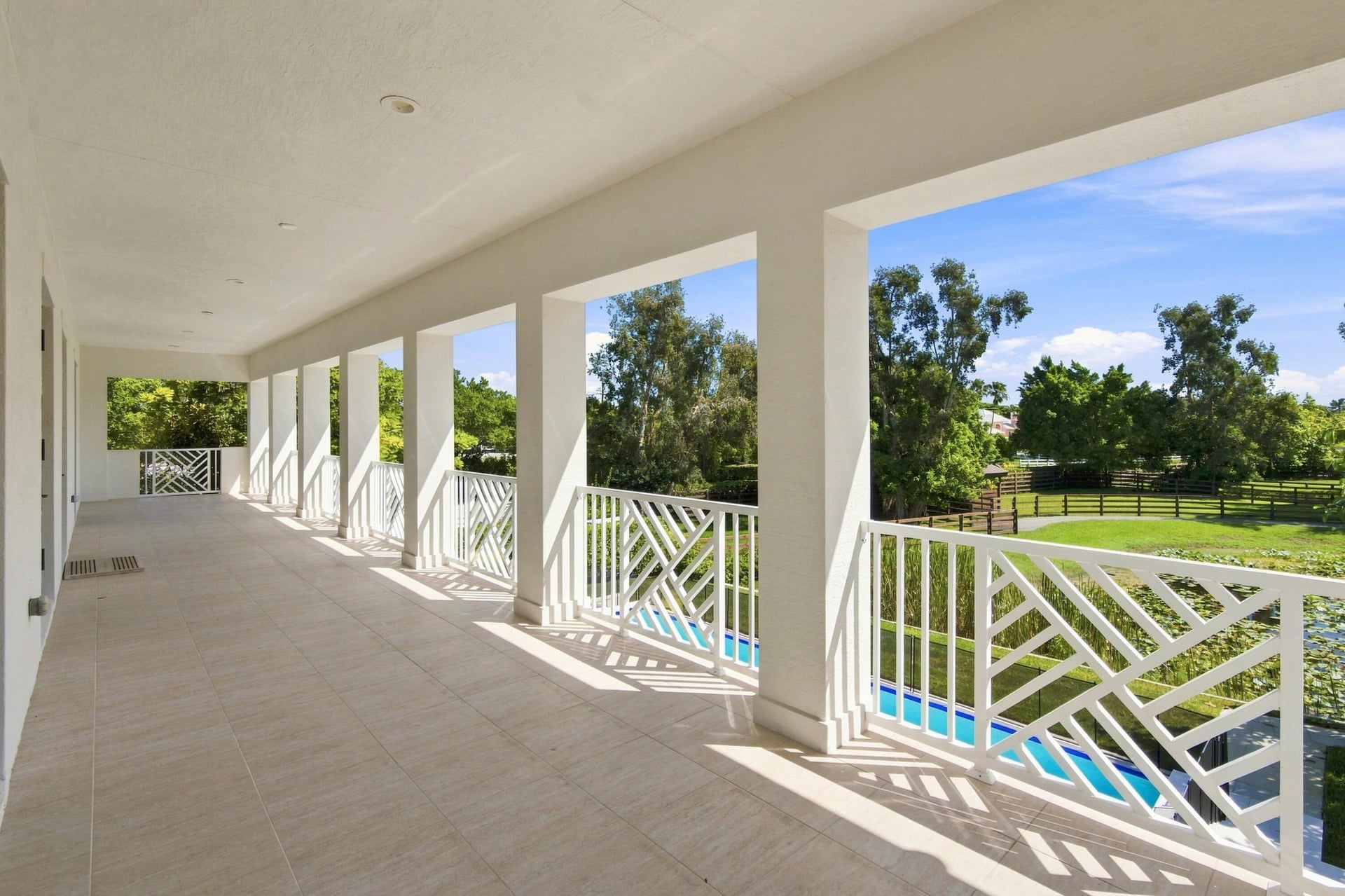 Saddle Trail Park Residence photo 26