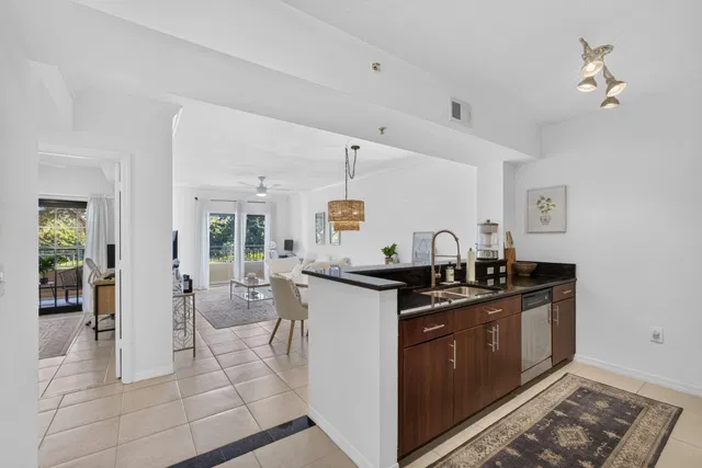Residences at Midtown Palm Beach Gardens Unit 2211 photo 4