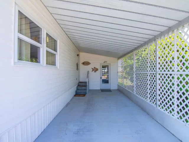  Residence photo 4