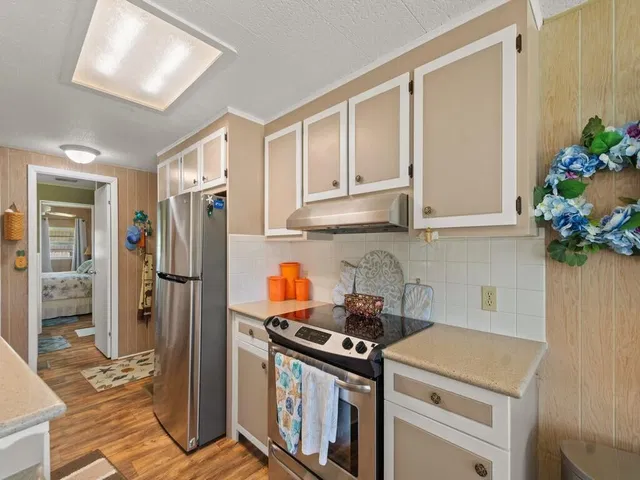  Residence photo 9