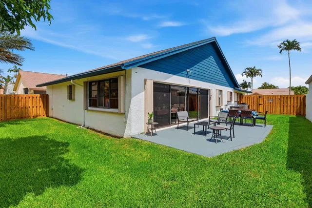  Residence photo 23