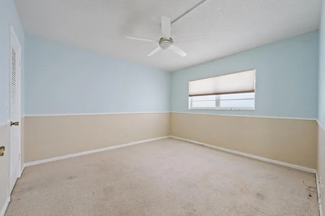  Unit Unit 405 photo 12