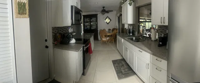 Residence photo 11