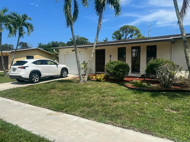 Residence photo 29