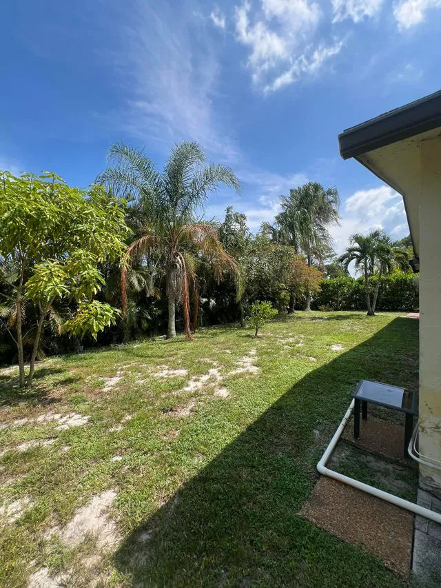 Residence photo 32