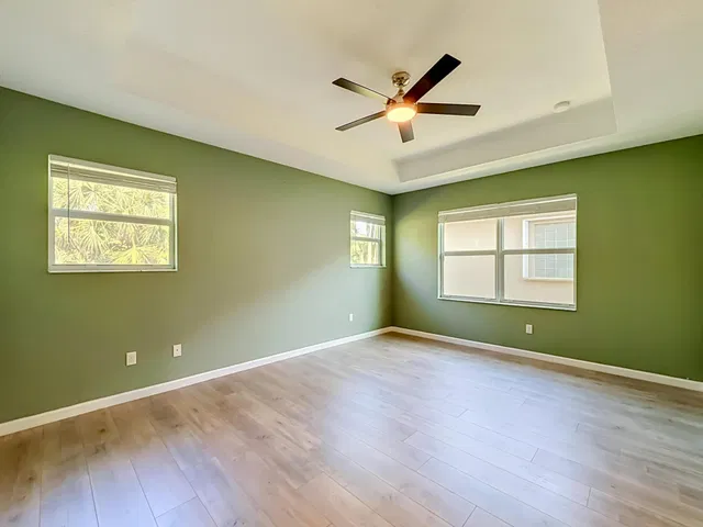 Residence photo 34