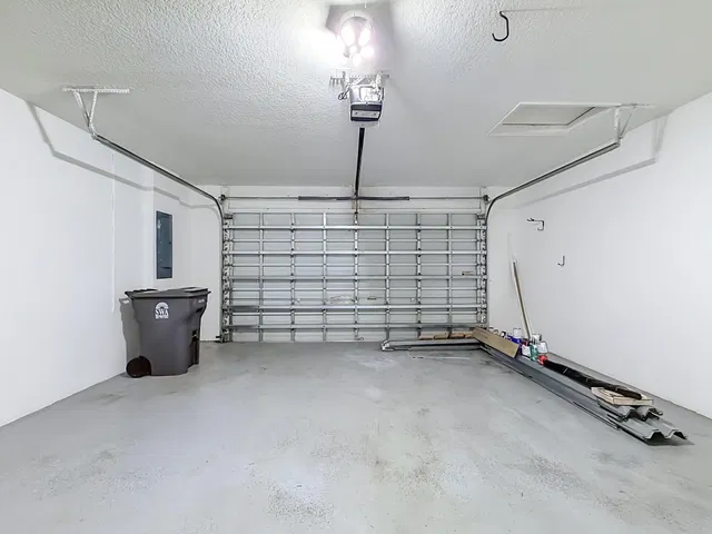 Residence photo 46